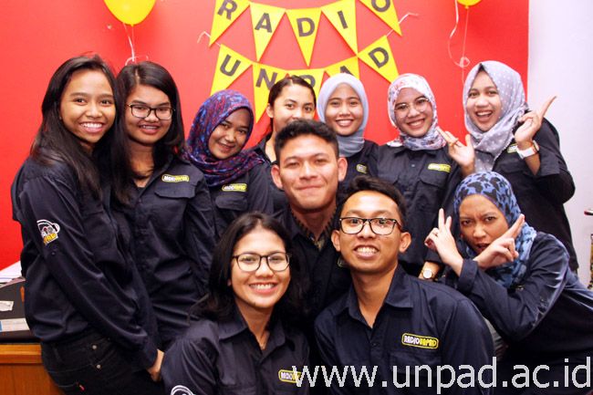 humas-unpad-2017_03_16-ultah-radio-ke-5-6-tedi